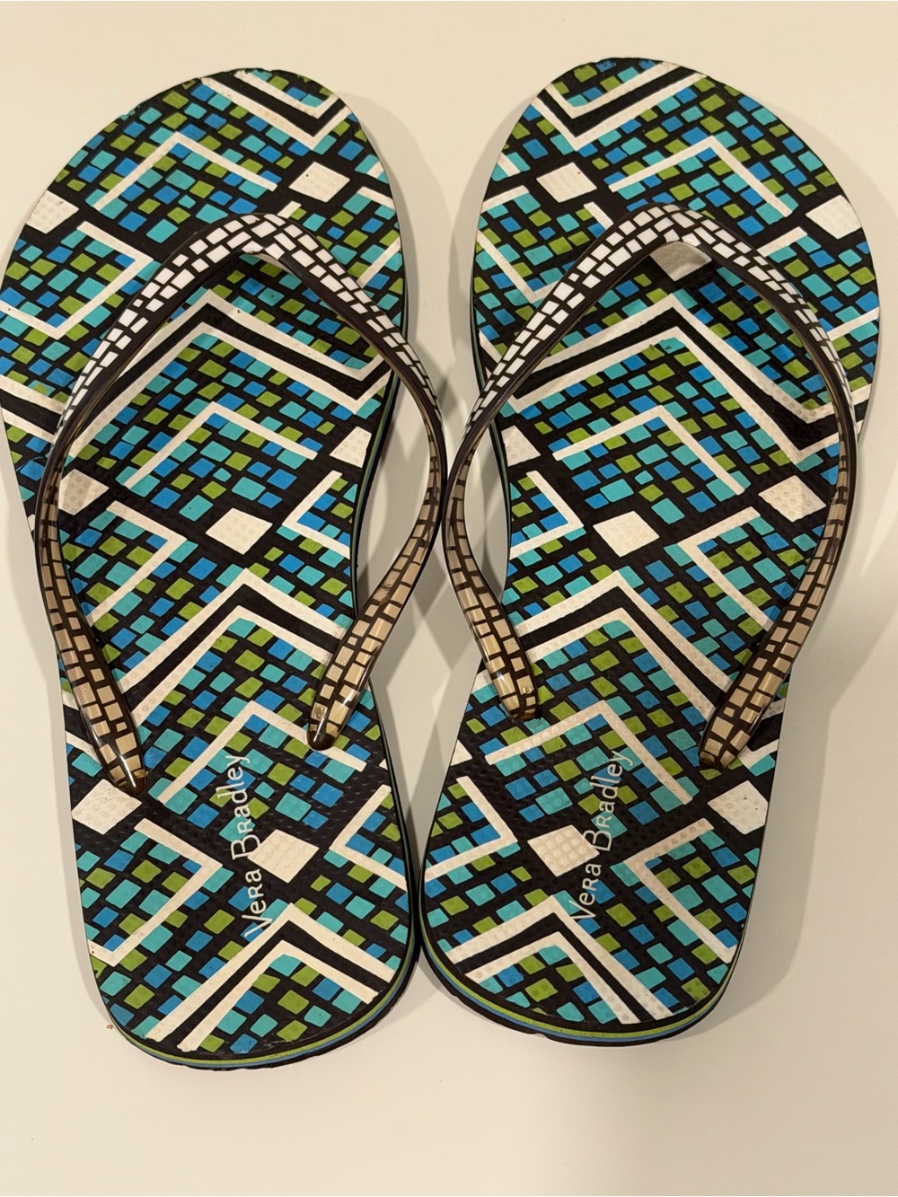 Vera Bradley Geometric Print Flip Flops Size 7